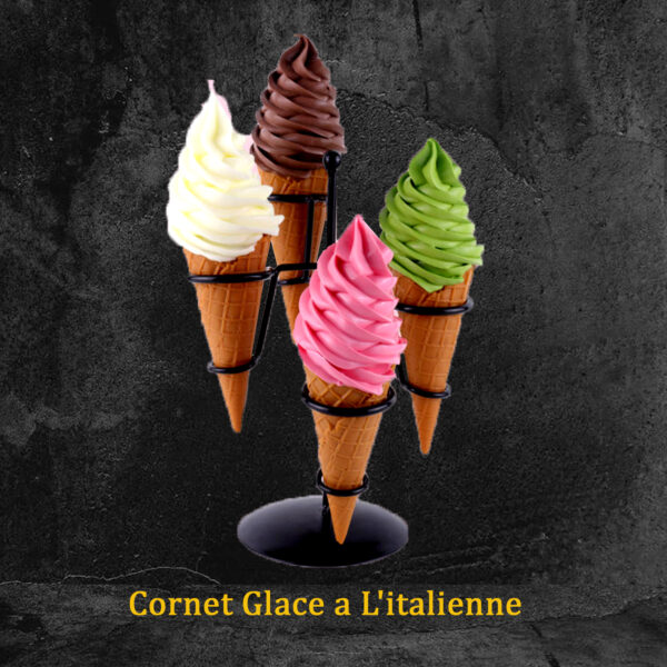 Cornet glace fraise a l'italienne